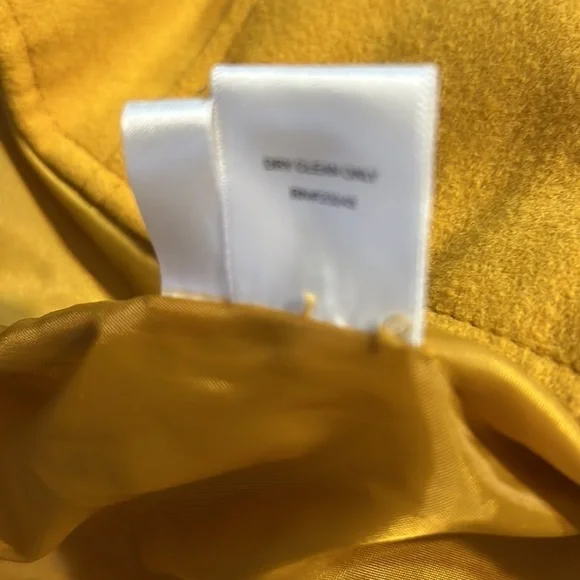 New York & Co Women’s Gold Wool Blend Jacket Coat Horn Toggles Size Medium - Picture 10 of 10